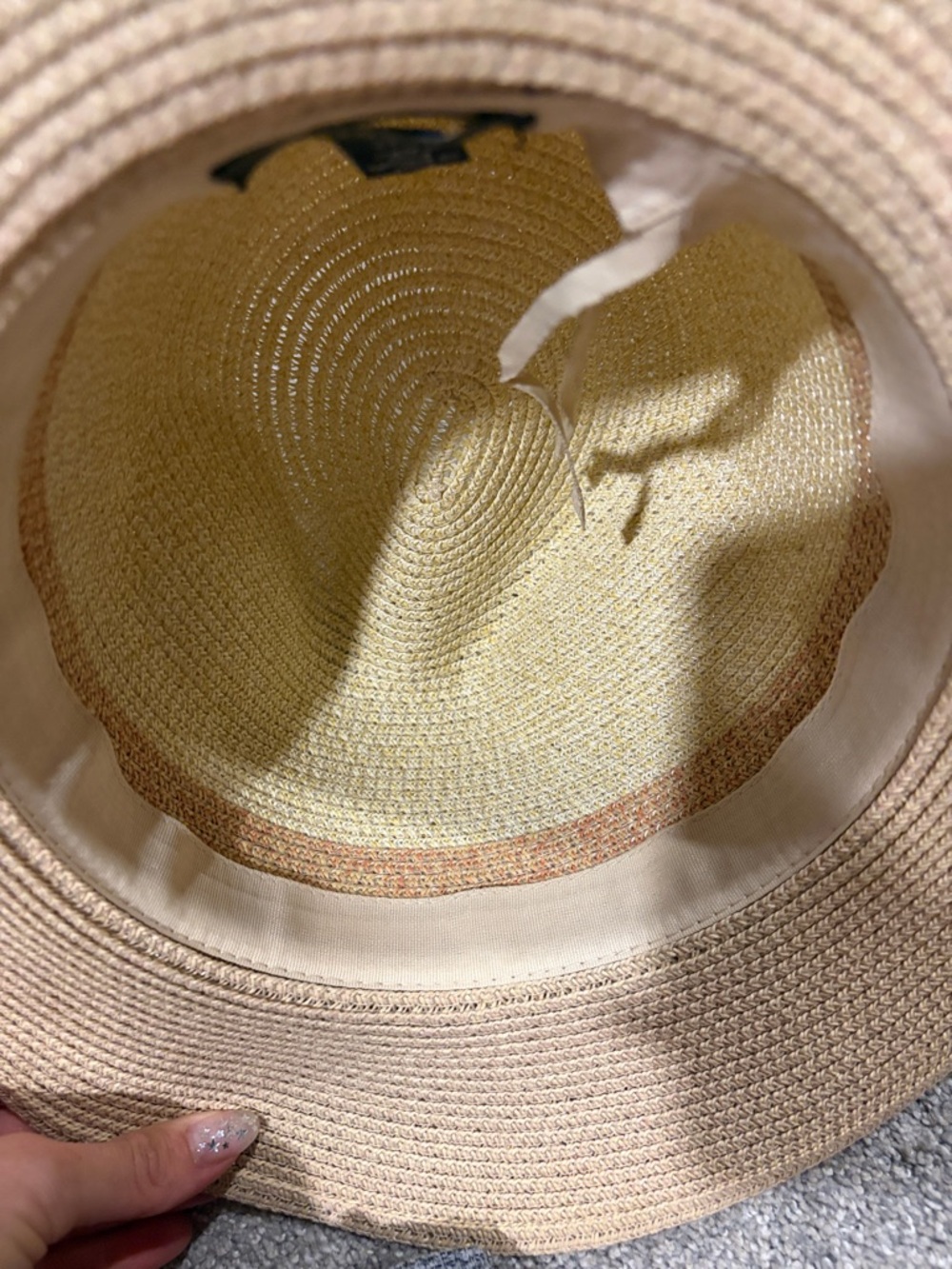 Halogen hat. - Picture 4 of 4
